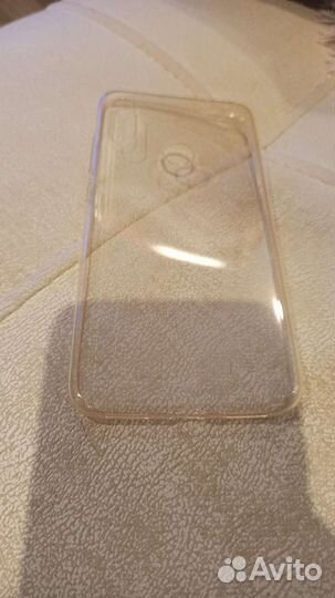 Чехлы и Защитные стекла на сотовые телефоны