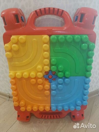 Развивающий стол