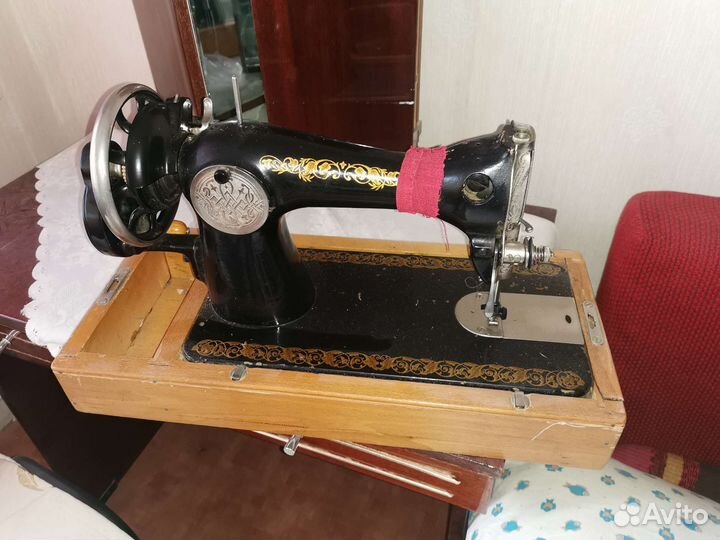 Швейная машинка польская