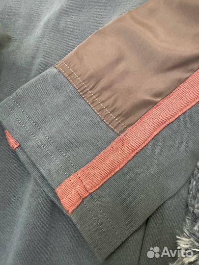 Лонгслив Cav Empt с плащевыми вставками