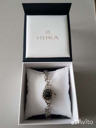 Серебряные часы 