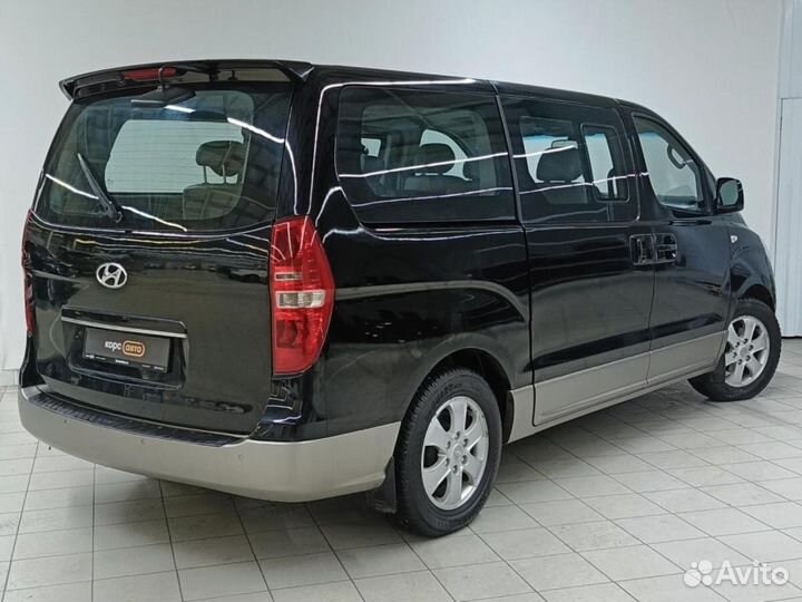 Hyundai Grand Starex 2.5 AT, 2013, 214 471 км