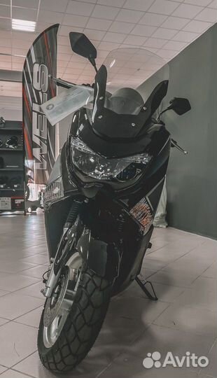 Максискутер NEO quantum