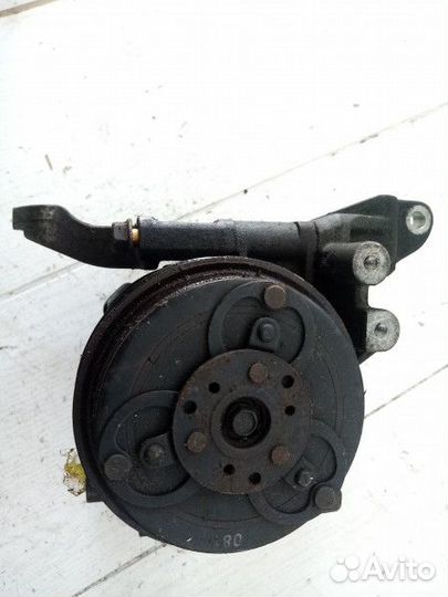 Компрессор кондиционера Subaru Forester 1 (SF)