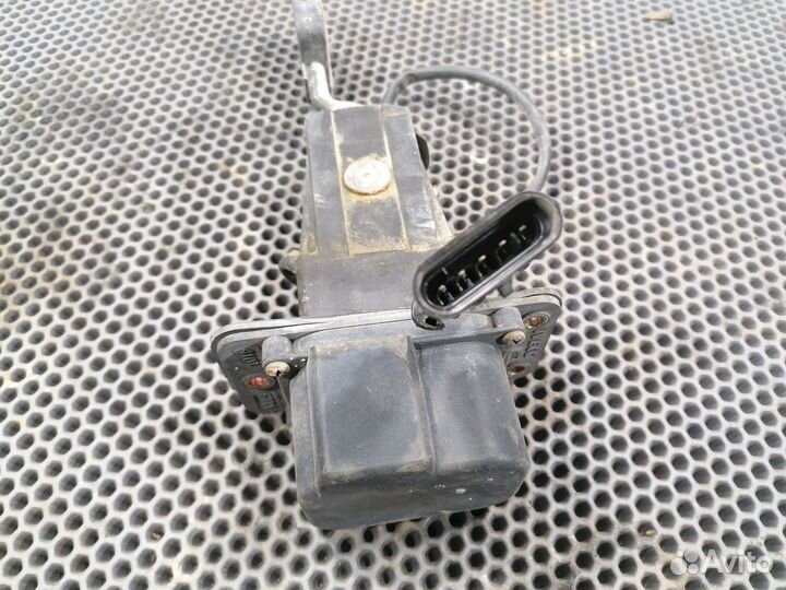 Педаль акселератора электронная iveco EuroTech Eur