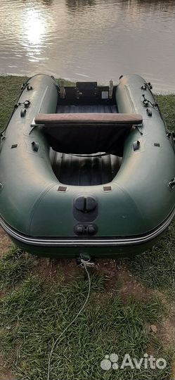 Лодка Гладиатор Е380 PRO + мотор Меркури 15м