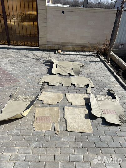 Полики на land Cruiser 200