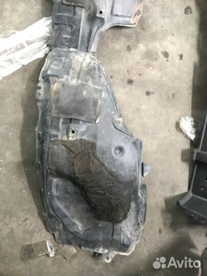 Подкрылок передний правый Mazda Cx-9 TB 2008-2012
