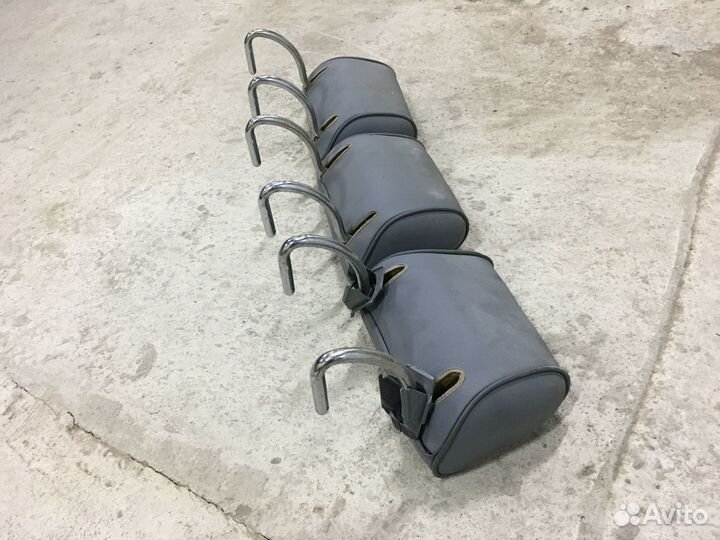 Подголовник задний Mercedes W210 (3906)