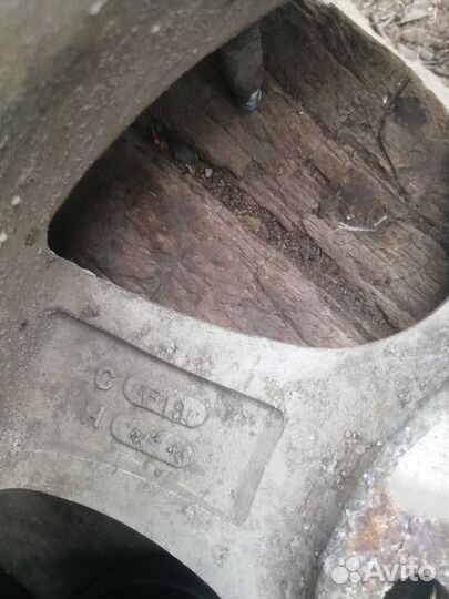 2 литых диска r14