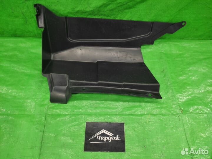 Пыльник двигателя лев. Dodge Caliber