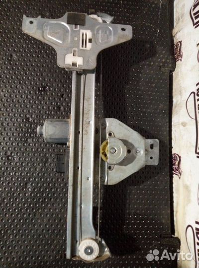 Стеклоподъемник задний правый Citroen C4 2008