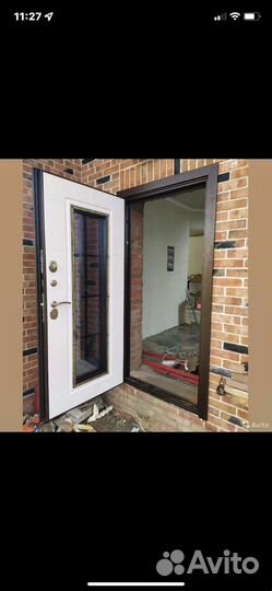 Дверь входная со стеклом