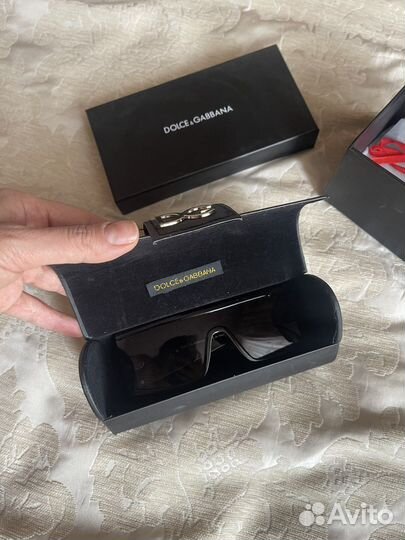 Солнцезащитные очки женские италия