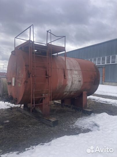 Цистерны, резервуары, емкости