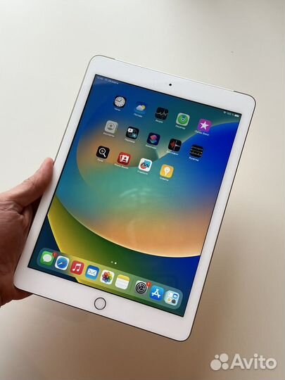 iPad 9.7” 5 поколения 32GB LTE SIM 98 проц. акб