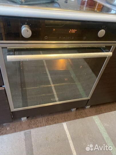 Духовой шкаф