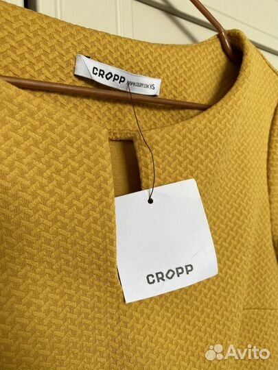 Блузка жёлтая новая Cropp