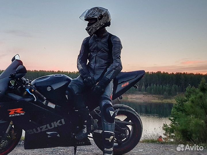 Мотокомбинезон Dainese