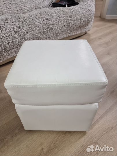 Пуф белый экокожа