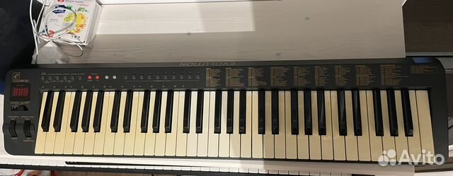Миди клавиатура 61 купить в Мурино | Хобби и отдых | Авито