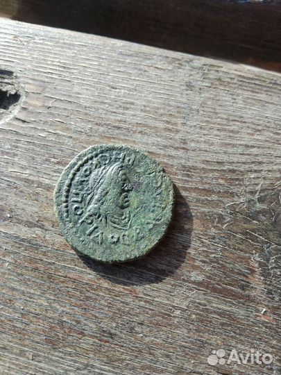 Античные монеты