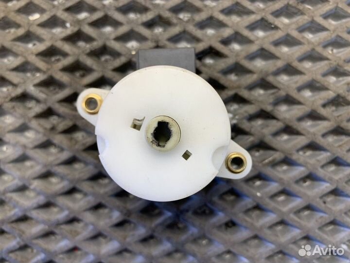 Контактная группа замка зажигания