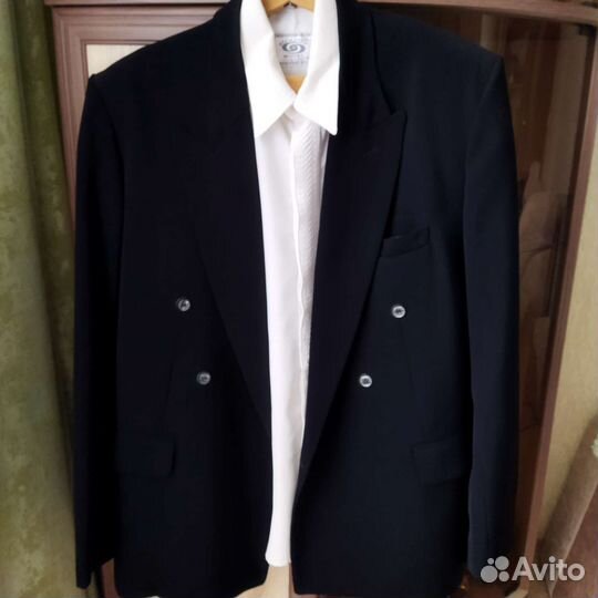 Отличный пиджак