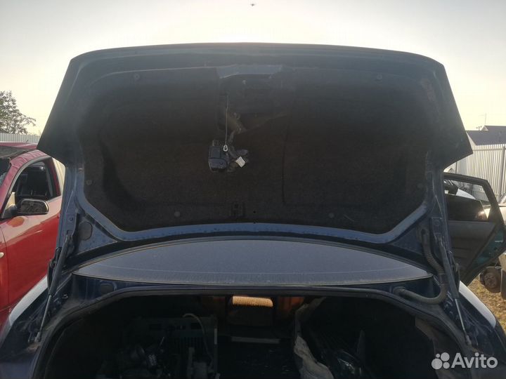 Ниссан тиана 31 крышка багажника