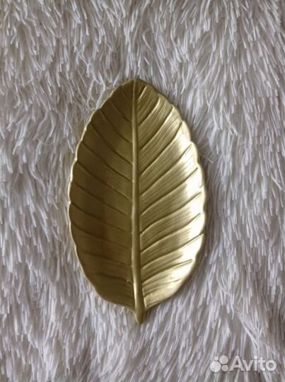 Декоративная тарелка 