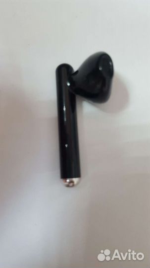 Правый наушник freebuds 3