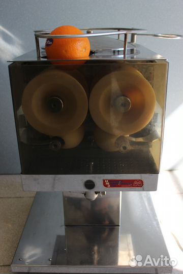 Соковыжималка для цитрусовых