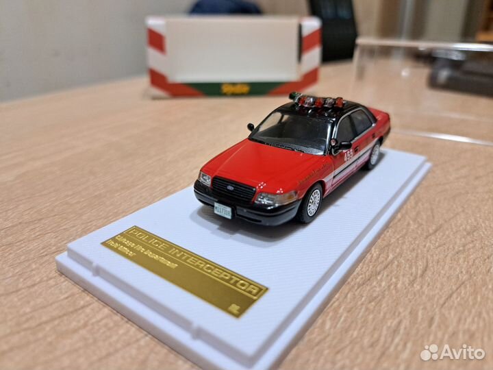 Модель Rollin 1:64 пожарного департамента Чикаго