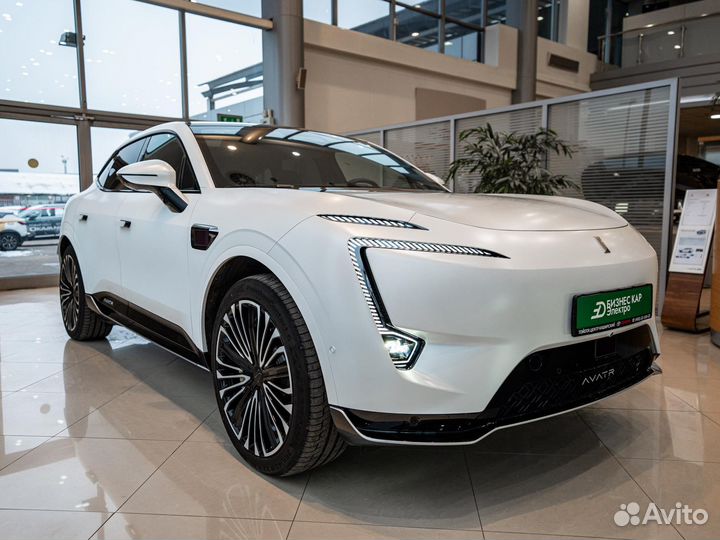 Avatr 11 580 л.с. AT, 2023