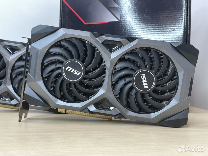 Игровая видеокарта RX 5700XT