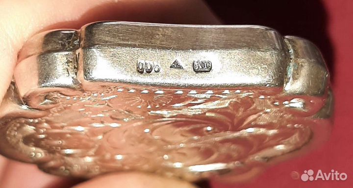 Старинный серебряный флакон для духов 1941-49 гг