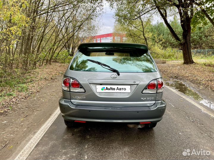 Lexus RX 3.0 AT, 2001, 323 100 км