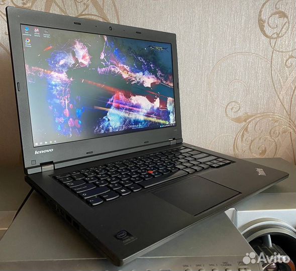 Ноутбук asus
