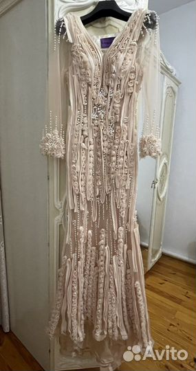 Вечернее платье