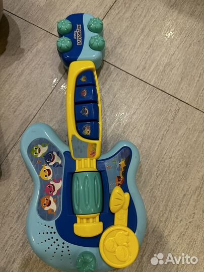 Музыкальные игрушки Fisher price