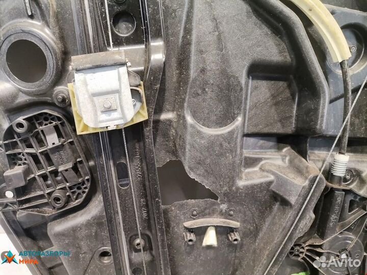 Стеклоподъемник передний правый Mercedes-Benz W246