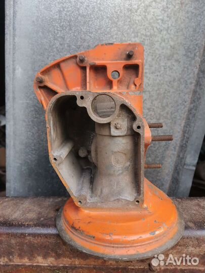 Корпус редуктора для бензопилы Урап