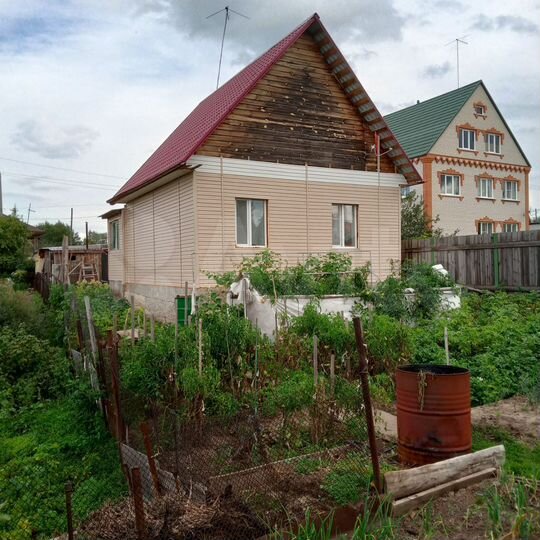 Дом 50 м² на участке 5 сот.