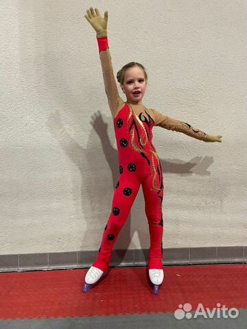 Костюм для фигурного катания