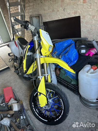 Suzuki drz400 sm