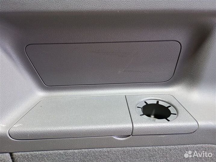 Обшивка багажника левая Volkswagen Touran 1T 1.4