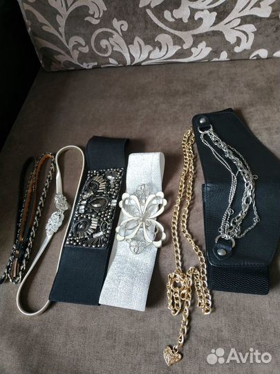 Ремешки и клатчи