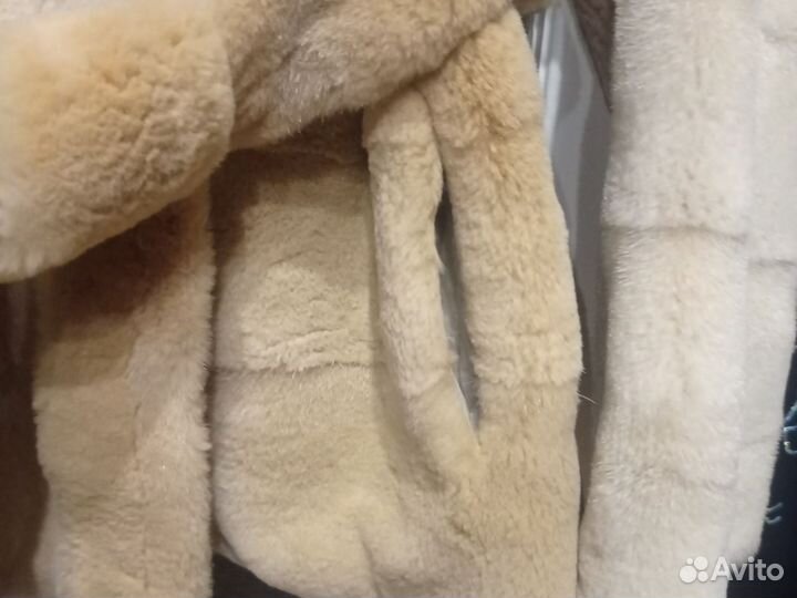 Шуба стриженная норкас рысью. Италия