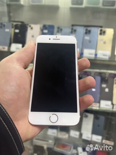 iPhone 7, 32 ГБ