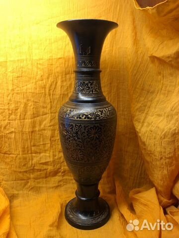 Продаю Металлические вазочки, графины, подсвечники